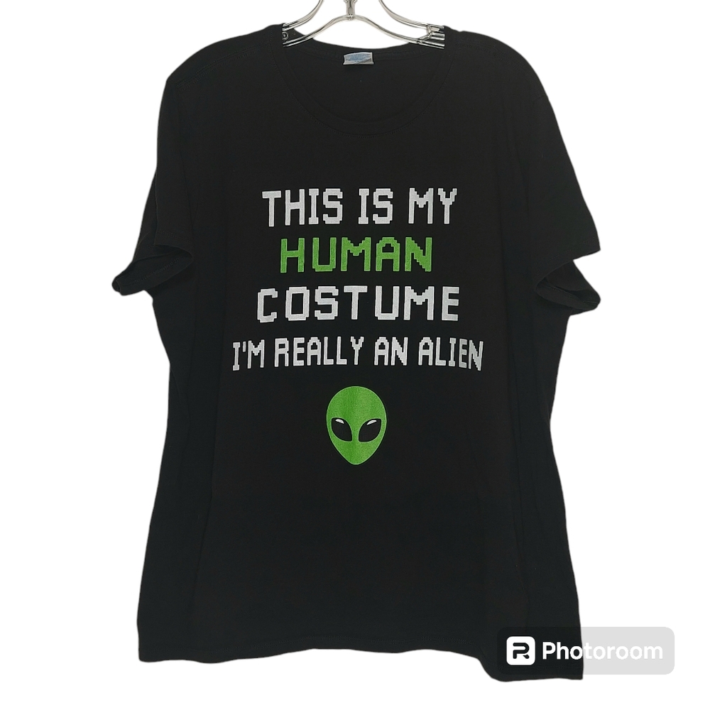 Fun Black "This is My Human Costume I'm Really An Alien" T-Shirt